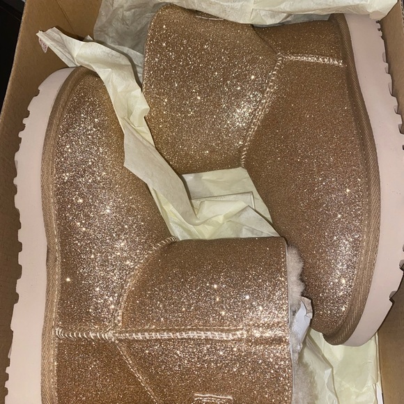 Brand new ugg boots size 5 - Picture 5 of 6